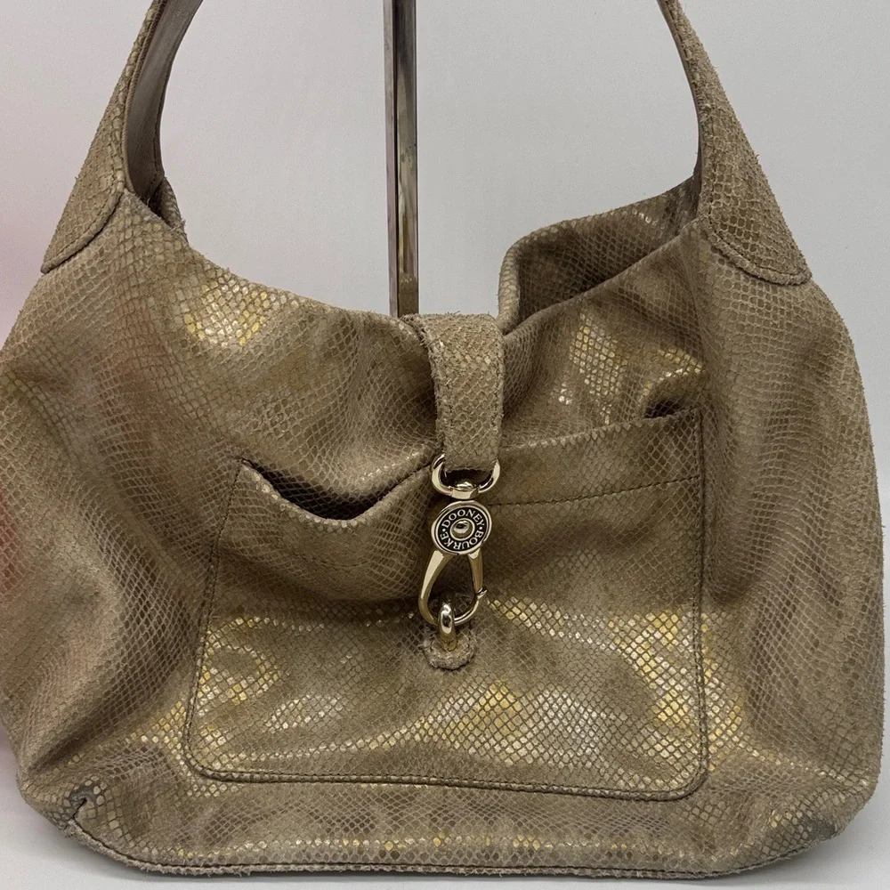 Dooney & Bourke Vintage Gold Tone Elegant Tan Hobo Style  Shoulder Bag DB8679